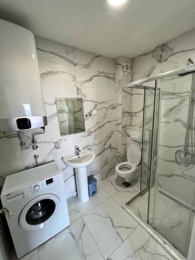 Apartments Gc 3 Rafajlovići Extérieur photo